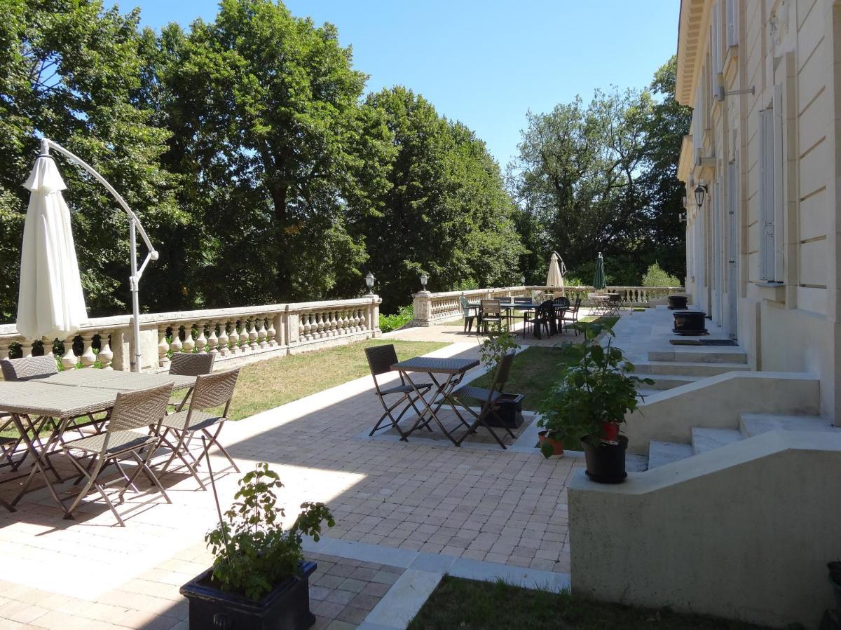 Château De Laroche Bed & Breakfast Vianne Exterior foto